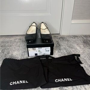 Authentic CHANEL Black Ballet Flats size 38 NEVER WORN!